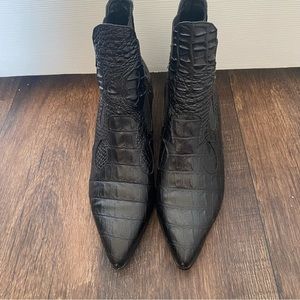 Women's Crocodile Ankle Cowgirl boots Pointed Toe